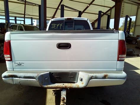 dodge dakota truck box